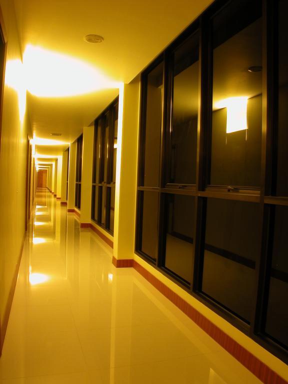 Hotel Maximillian Tanjung Balai Karimun Zewnętrze zdjęcie